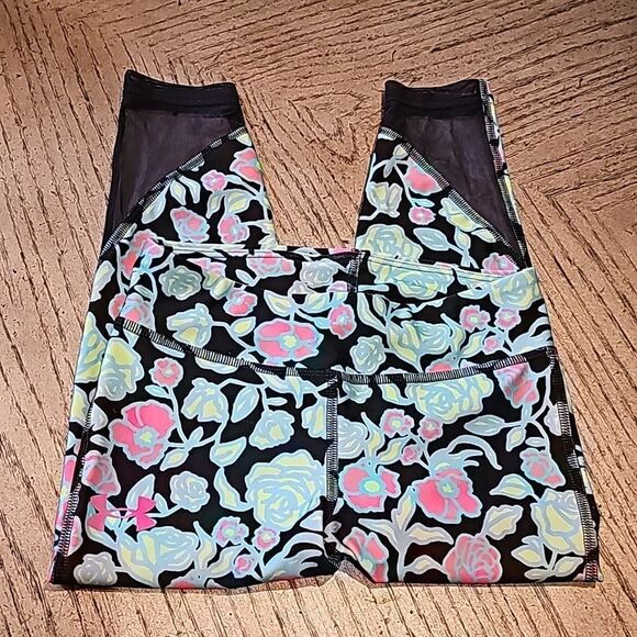 Girls size S floral Under Armour leggings NWOT - Picture 13 of 13